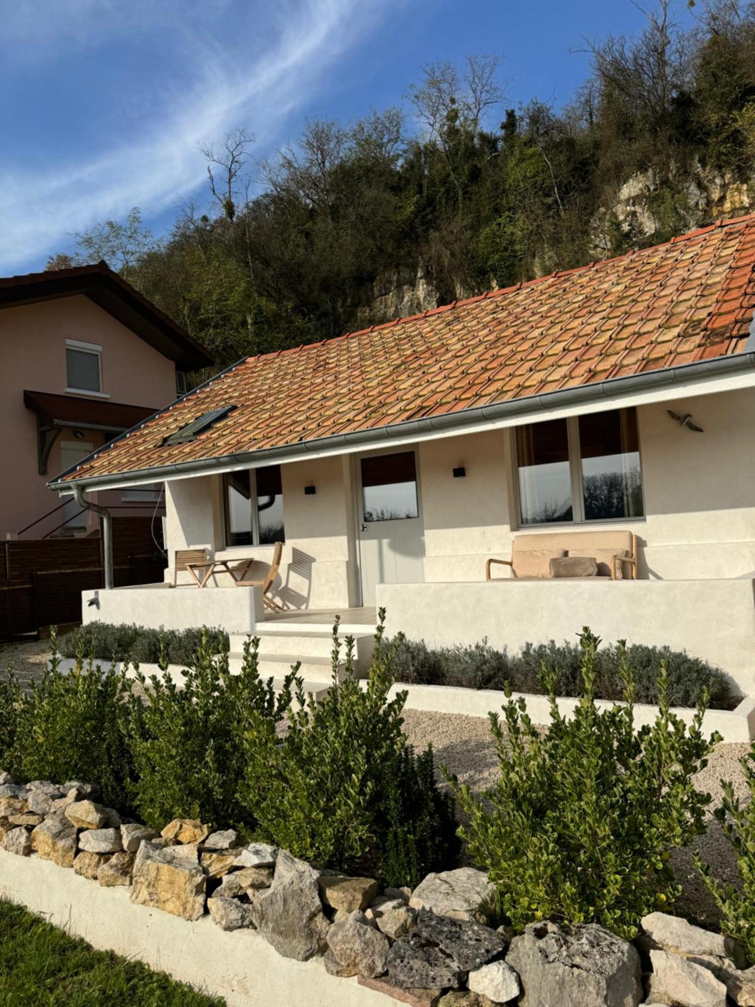 Maison Au Bord De L'Eau Les Roches Rochefort-sur-Nenon Bagian luar foto