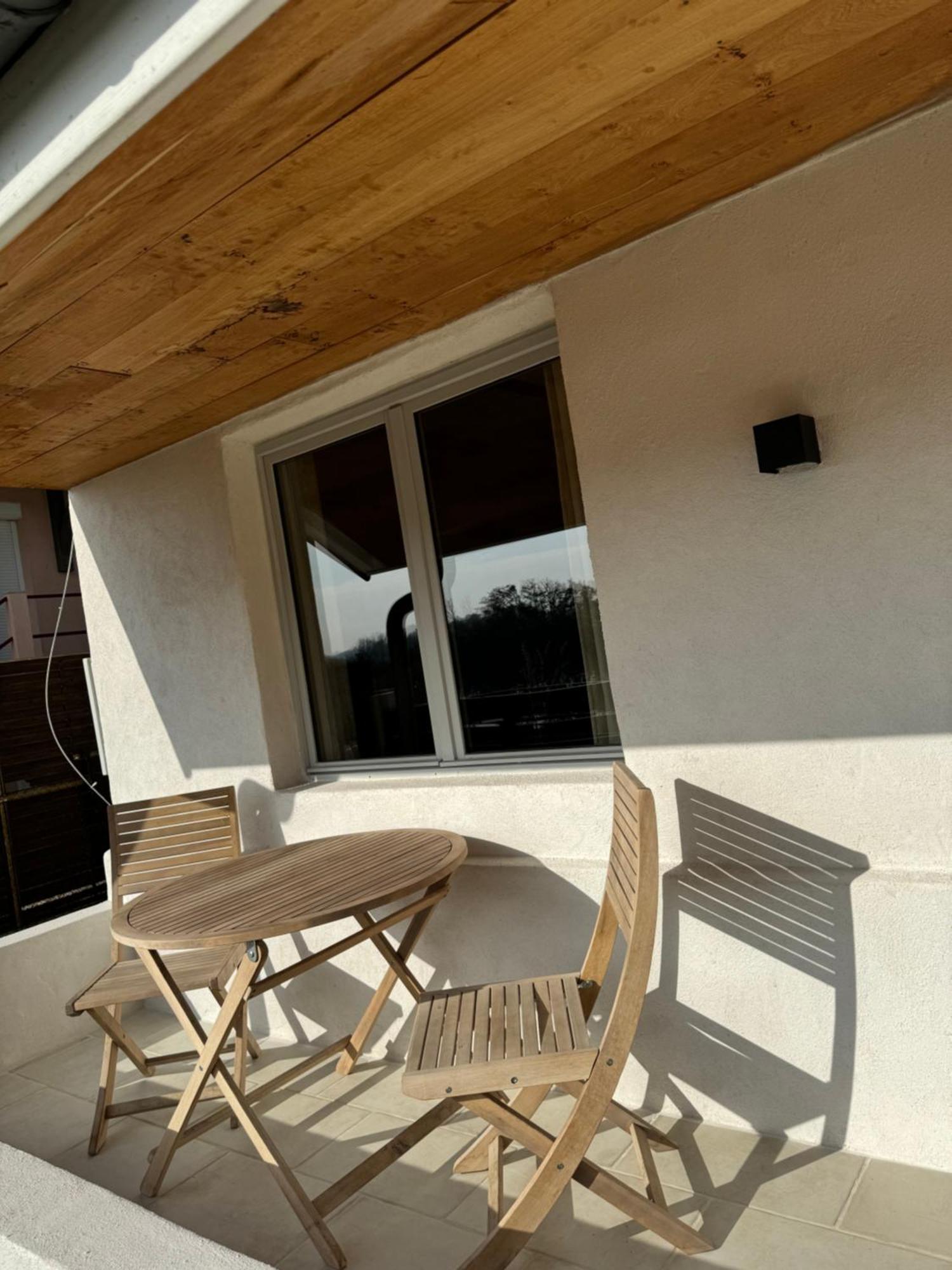 Maison Au Bord De L'Eau Les Roches Rochefort-sur-Nenon Bagian luar foto